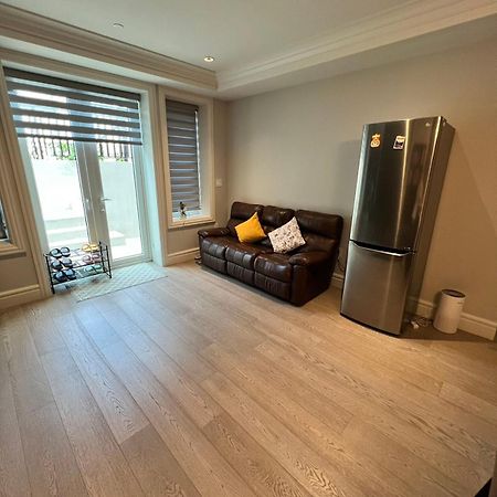 Private Rooms In Vancouver West المظهر الخارجي الصورة