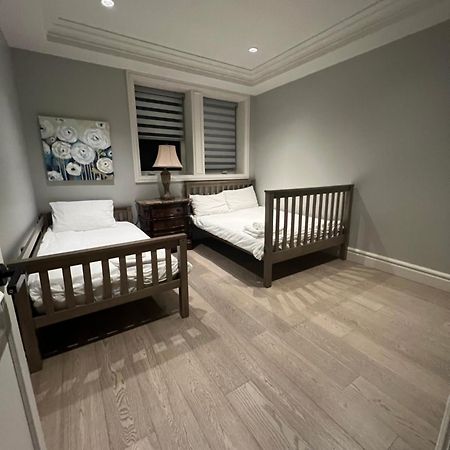Private Rooms In Vancouver West المظهر الخارجي الصورة
