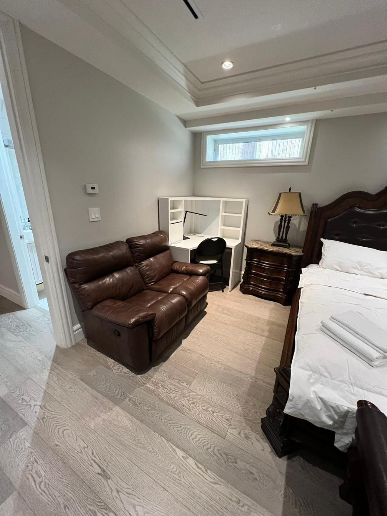 Private Rooms In Vancouver West المظهر الخارجي الصورة