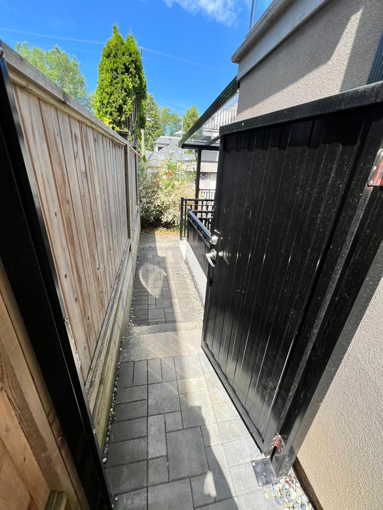 Private Rooms In Vancouver West المظهر الخارجي الصورة